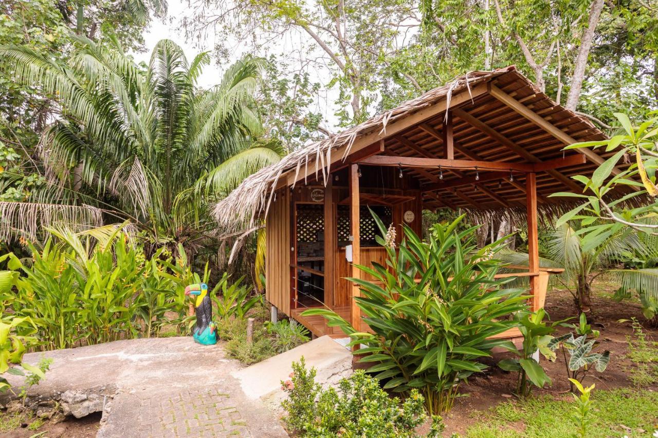 Bungalows Ache Cahuita Eksteriør bilde