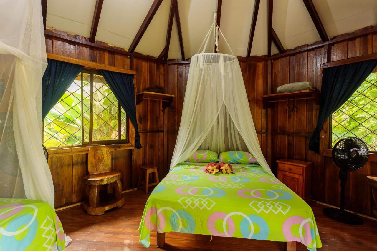Bungalows Ache Cahuita Eksteriør bilde