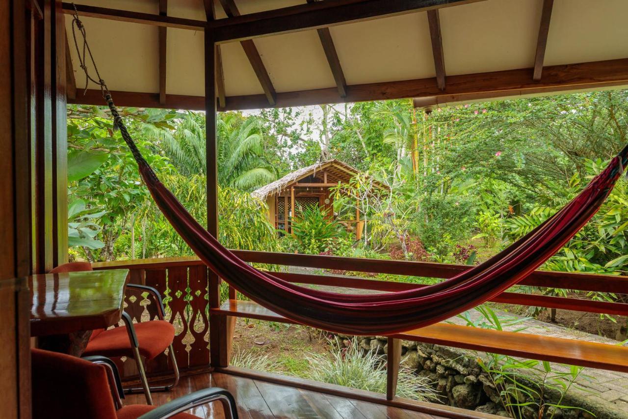 Bungalows Ache Cahuita Eksteriør bilde