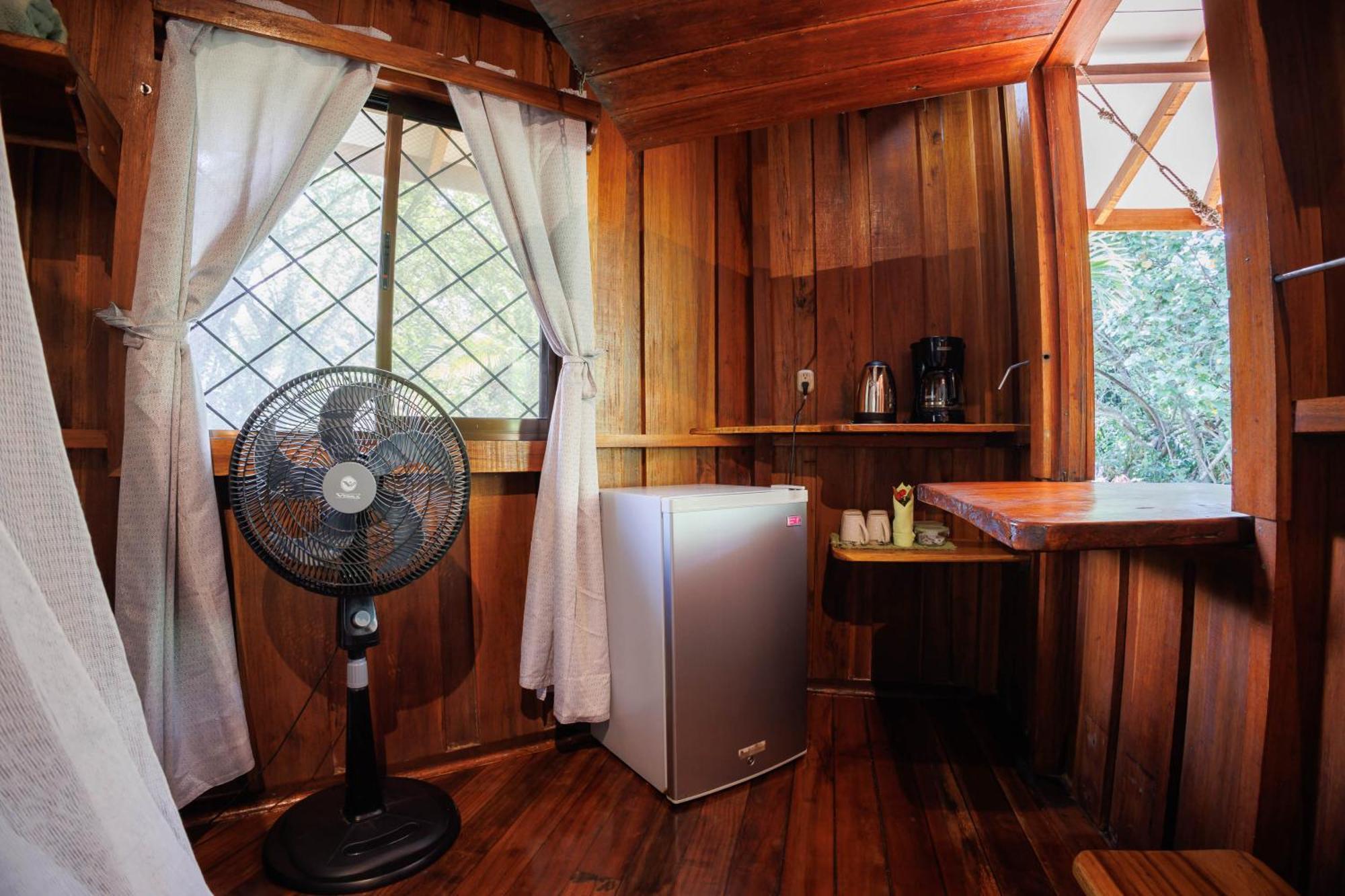 Bungalows Ache Cahuita Eksteriør bilde